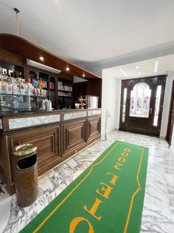 Hotel 2000 Giugliano In Campania Esterno foto